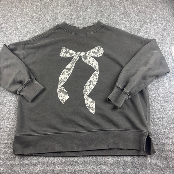 aerie Tops - AERIE Women’s Charcoal Grey Crewneck Lace Bow Sweatshirt Keyhole cut out - Small